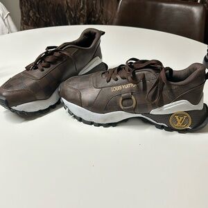 LV sneakers